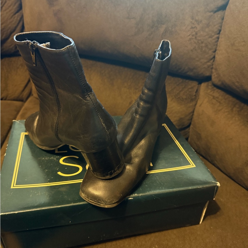 Laura Scott Sleek Black Ankle Boots